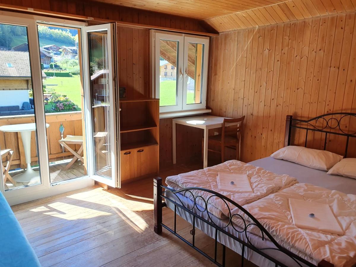Lake Lodge Hostel